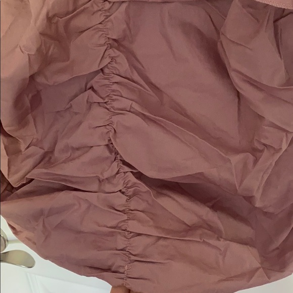 NWT Puff sleeve rouged lace up mini dress - Picture 3 of 4